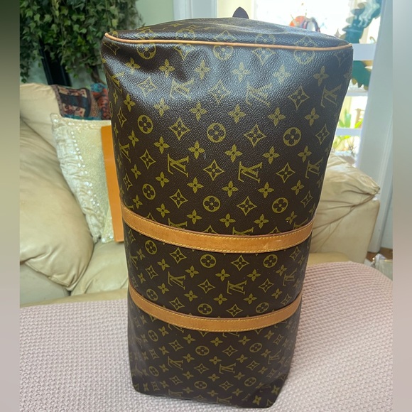 Louis Vuitton Keepall 55 Duffel Travel Bag - Picture 5 of 15